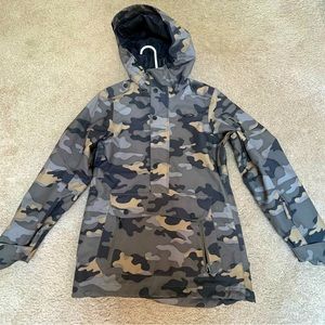 Oakley Ski and Snowboard Winter Jacket